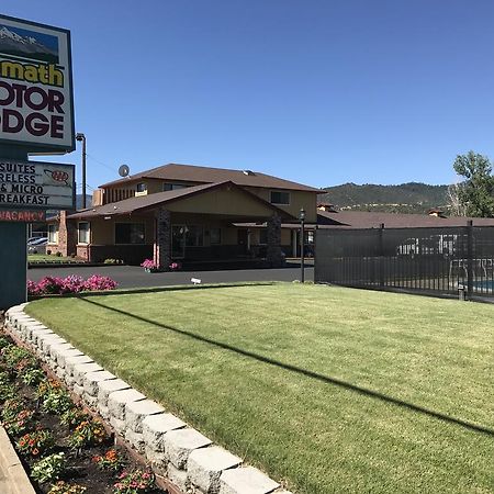 Klamath Motor Lodge Yreka Buitenkant foto
