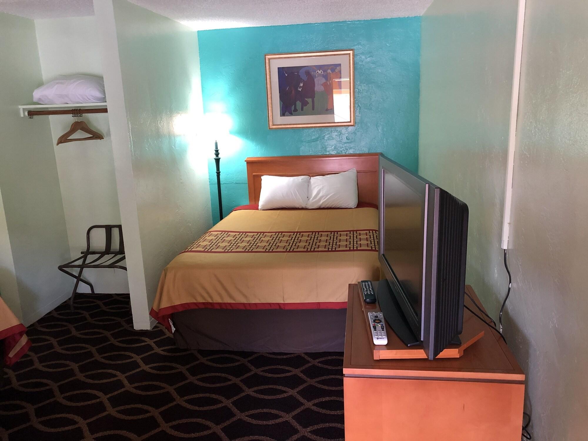 Klamath Motor Lodge Yreka Buitenkant foto
