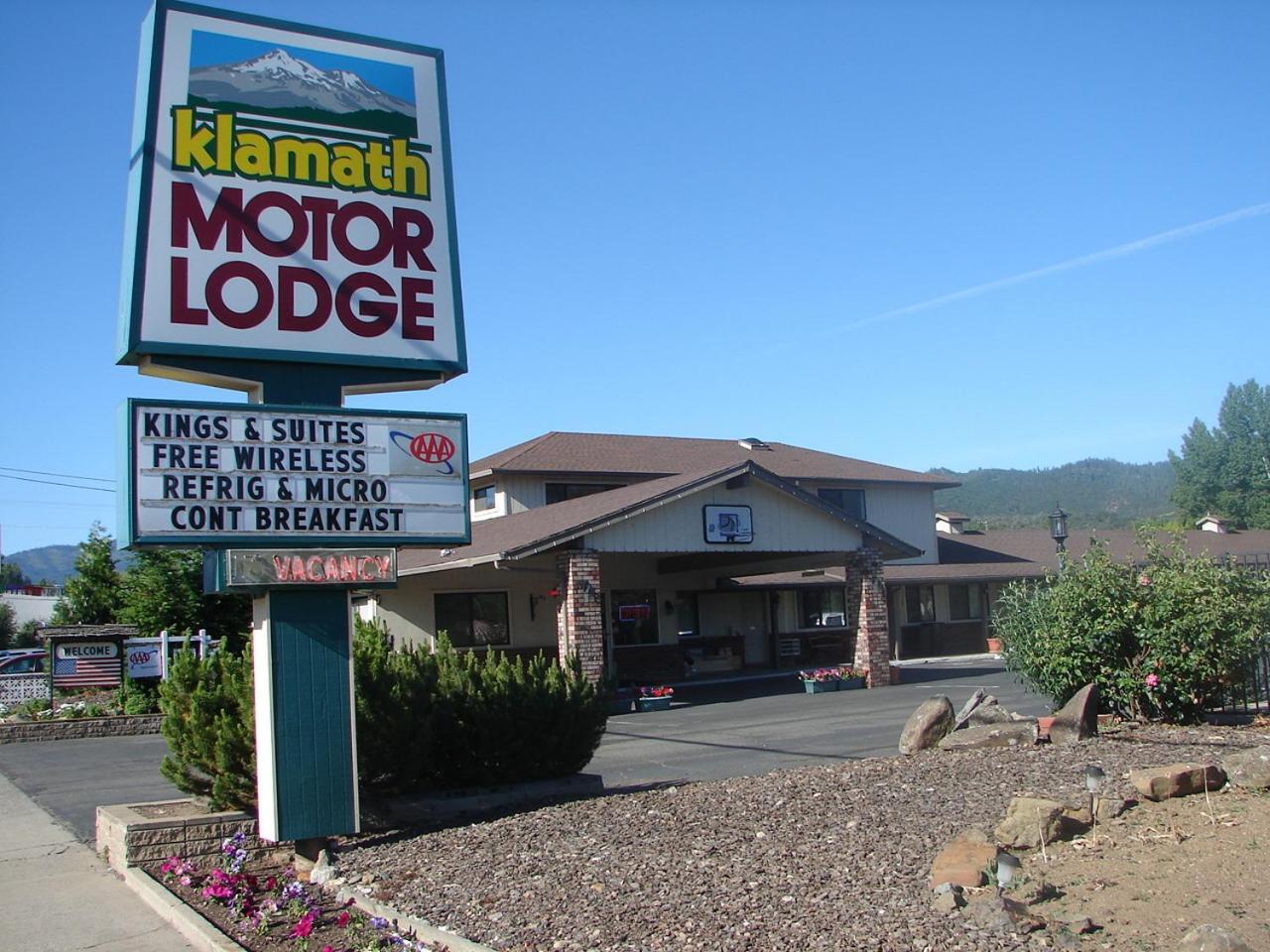 Klamath Motor Lodge Yreka Buitenkant foto